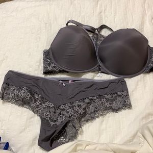 Adore Me bra and underwear matching set